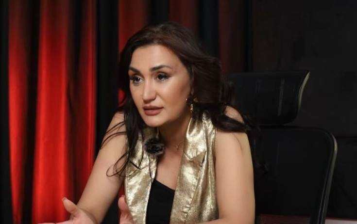 "Ekranda əzilmiş, döyülmüş qadın görməyi xoşlayırıq" "Ekranda əzilmiş, döyülmüş qadın görməyi xoşlayırıq"
