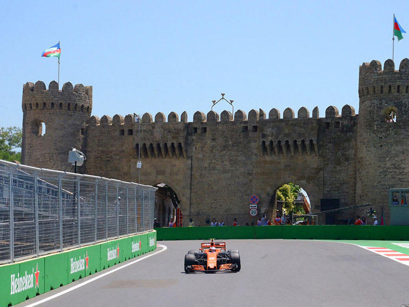 Formula 1 pilotlarının start düzülüşü müəyyənləşdi - SİYAHI