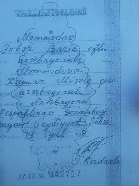 Məşqçisindən hamilə qaldığı deyilən idmançı övladının \"metirka\"sının FOTOSUNU YAYDI