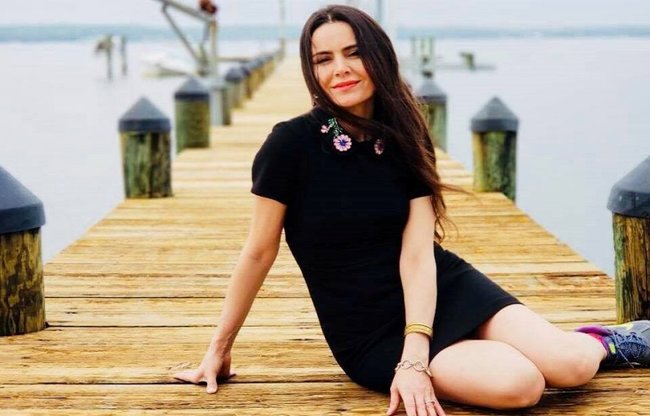 \"Ruhun, sevgin azaddır, burda pul qazanmaq çox asandır\"- \"ANS\"-in Amerikada yaşayan keçmiş aparıcısı