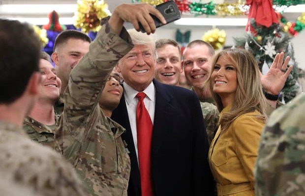 Tramp gözlənilmədən İraqa səfər edib - Foto