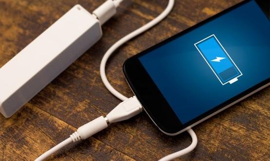 Telefonun enerjisi niyə tez bitir?