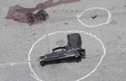 Ermənistanda hərbi hissə komandiri güllələndi