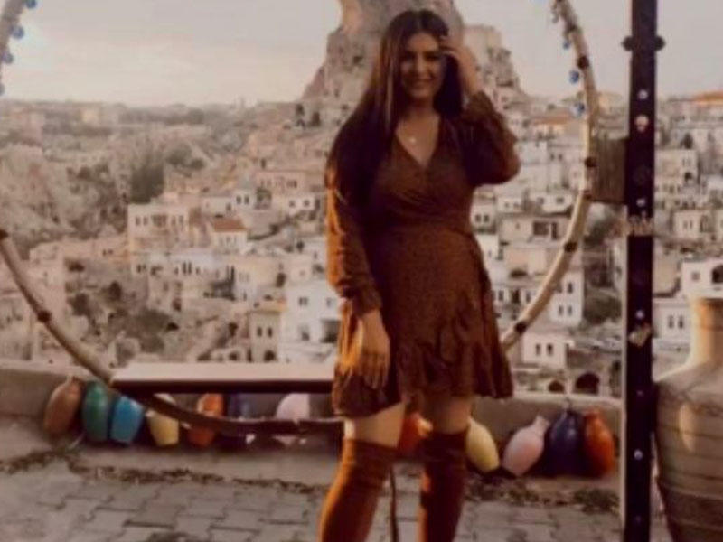 Hicabını açan gəlin namizəd qısa ətəkdə rəqs VİDEOsunu yaydı - FOTO