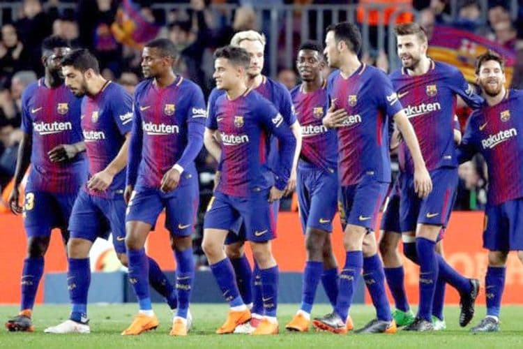 \"Barselona\" 12 futbolçusunu satır