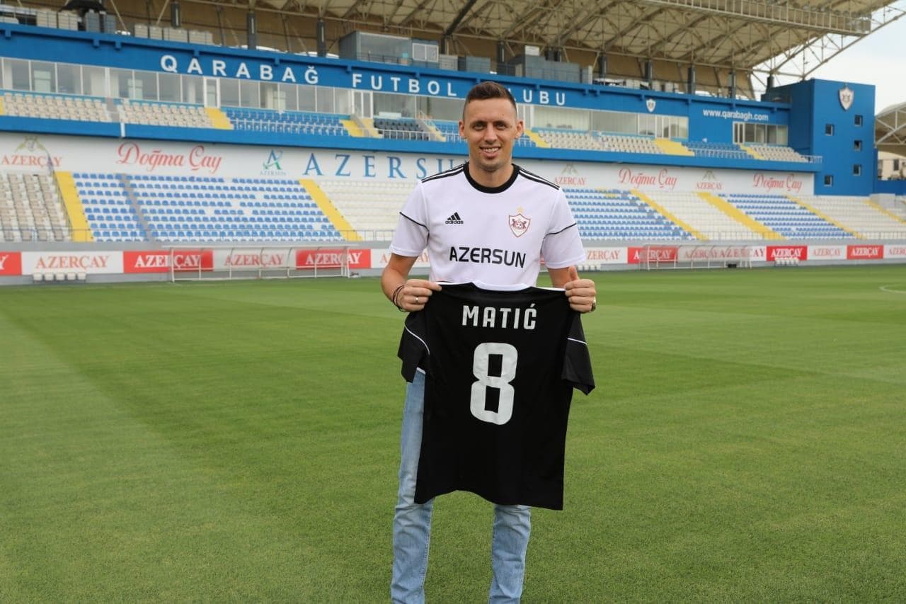 \"Qarabağ\" yeni transferini təqdim etdi
