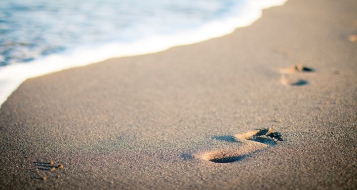 Dəniz qumu yoluxmaya səbəb olur – Rusiyalı həkimdən açıqlama