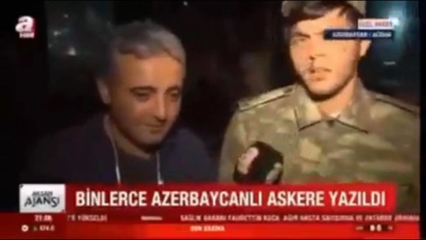 Dünya şöhrətli idmançı Tofiq Musayev bu dəfə leytenant kimi müsahibə verdi - VİDEO