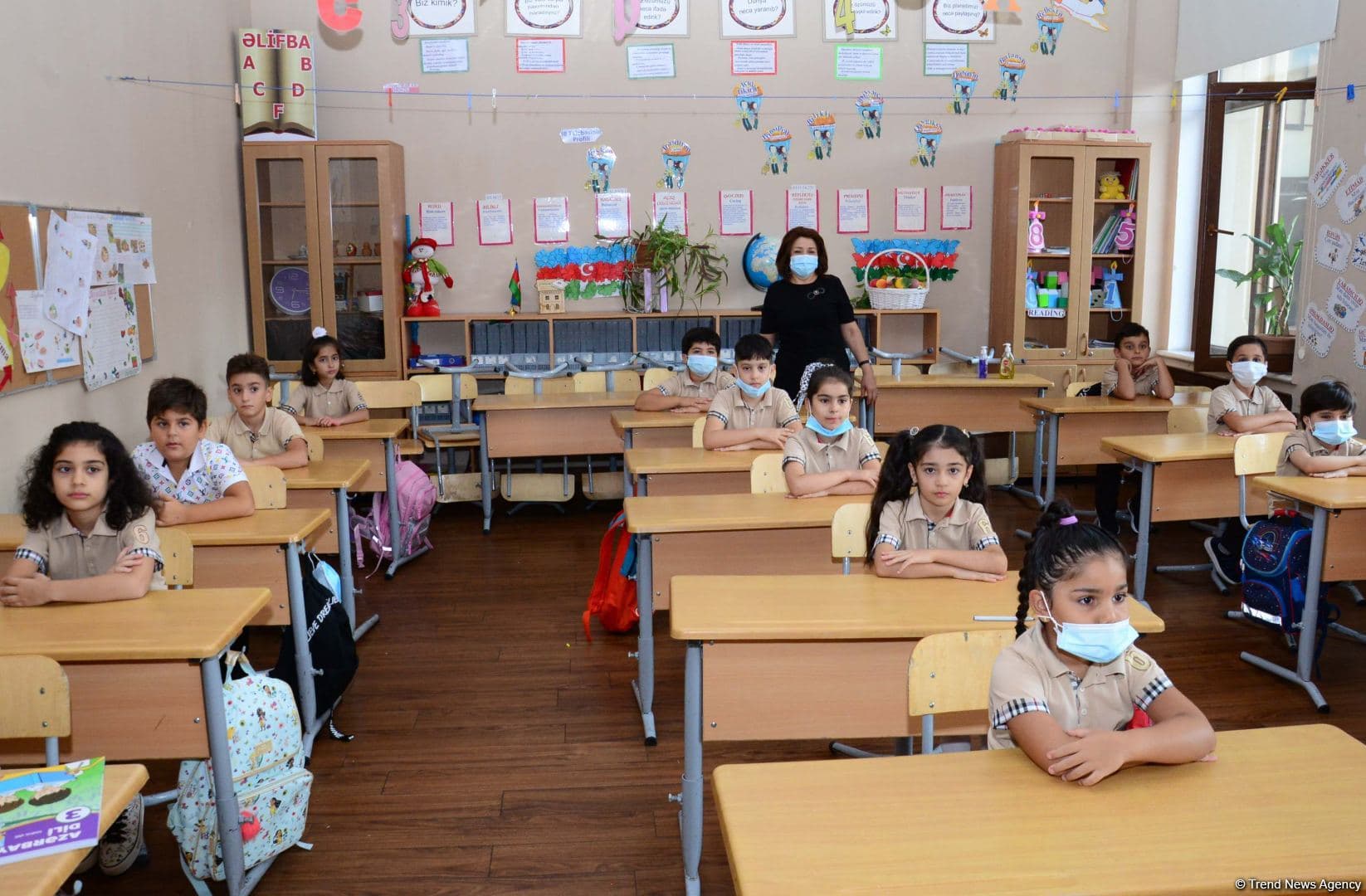 Bakıda koronavirusa görə bağlanmış məktəb açıldı