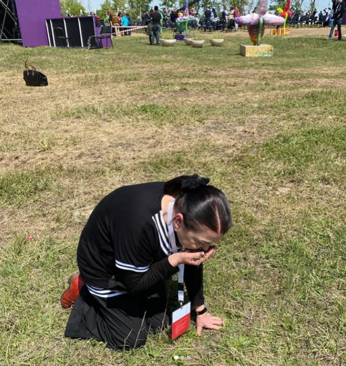 Firəngiz Mütəllimovanın Şuşada çəkdirdiyi bu fotolar gündəm oldu