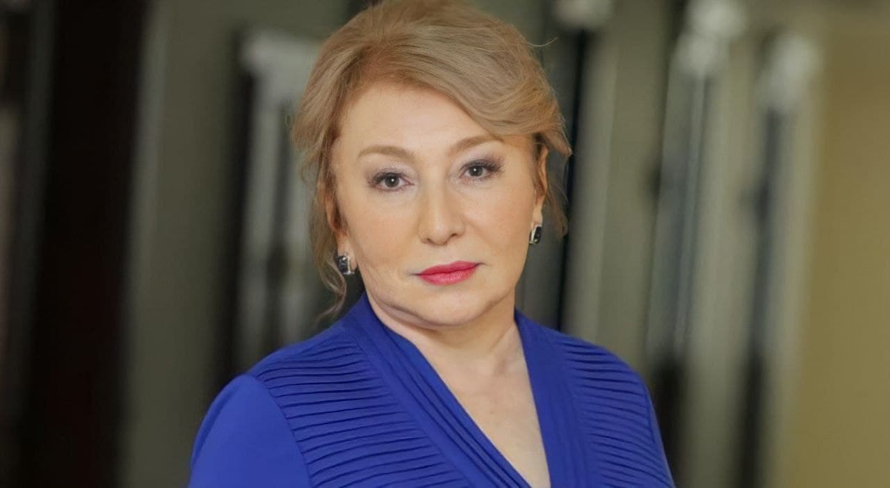 Rektor deputatdan etiraf: \"Şagirdi vurmuşam, itələmişəm\"