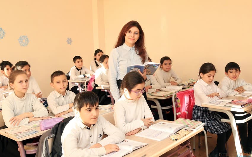 Müəllimlərin iş yerinin dəyişdirilməsi müsabiqəsi başladı