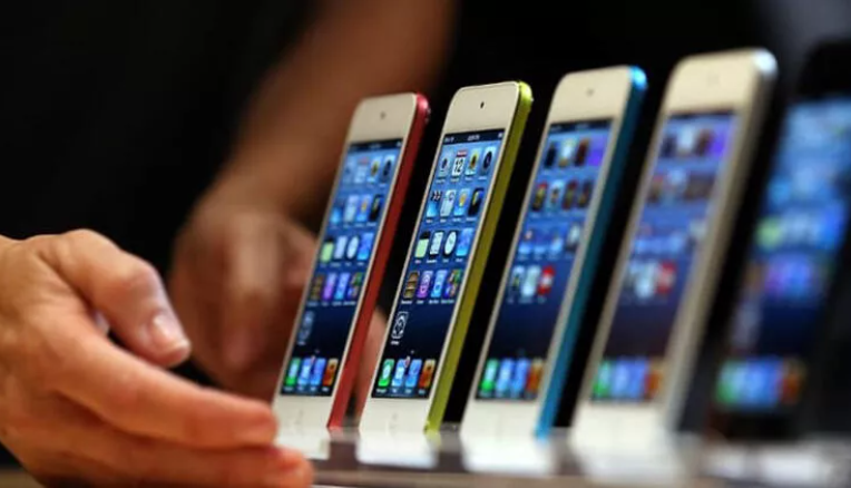 \"Apple\" bu cihazların <font color=\"red\">istehsalını dayandırır</font>