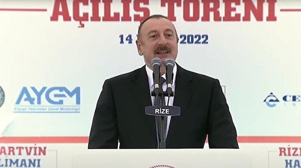 <font color=\"red\">İlham Əliyev:</font> \"Türkiyə ilə həm dost, həm qardaş, həm də rəsmən müttəfiqik\" - <font color=\"red\">VİDEO </font>
