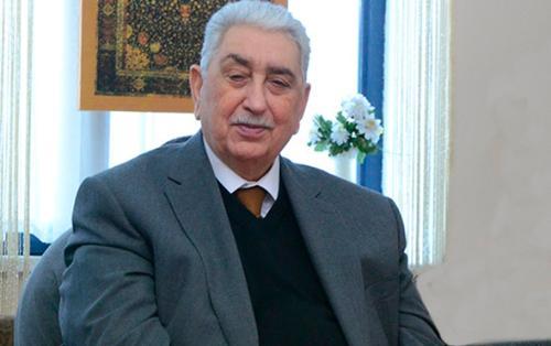 Xalq artisti Arif Babayev xanımı ilə birlikdə Şuşada - FOTOLAR