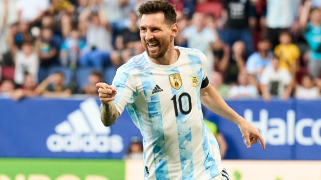 Messi məşhur qoldan əvvəl komanda yoldaşına nə deyib? - \"Bir dəqiqə qalmış...\"