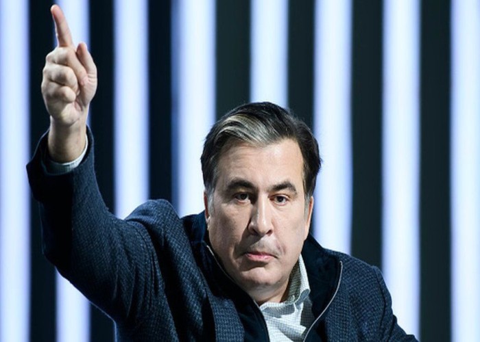 Mixail Saakaşvili siyasətdən GETDİ