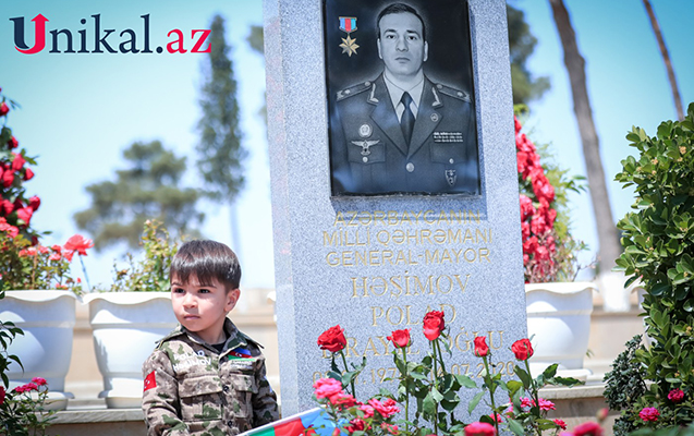 3 yaşlı Polad Həşimov... - FOTOLAR