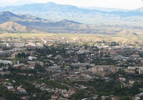 Azərbaycan Fransanın “humanitar yükü”nü sərhəddən buraxmadı