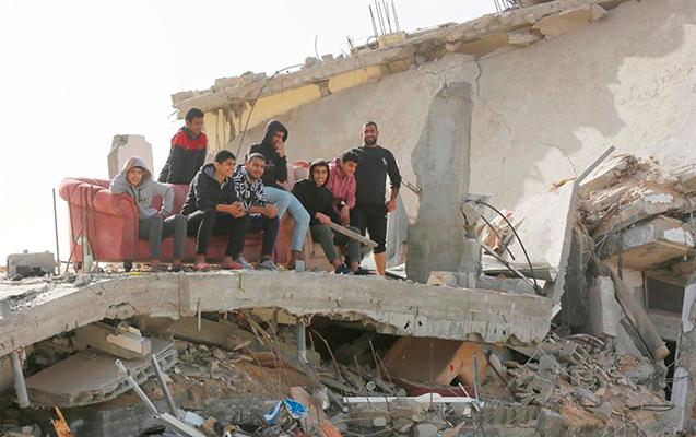 Qəzzadakı “evlər”inə dönən fələstinlilər - Fotolar