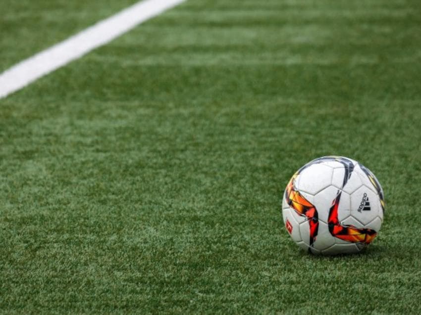 Futbolda yeni qayda - <span style=\"color: #ff0000;\">Mavi vərəqə tətbiq olunacaq</span>