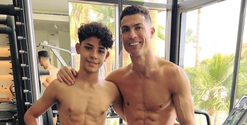 Ronaldo böyük oğlu ilə şəkillərini paylaşdı - <span style=\"color: #ff0000;\">FOTO</span>
