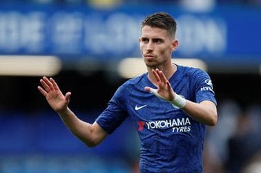 \"Barselona\" bu futbolçuya namizəd oldu