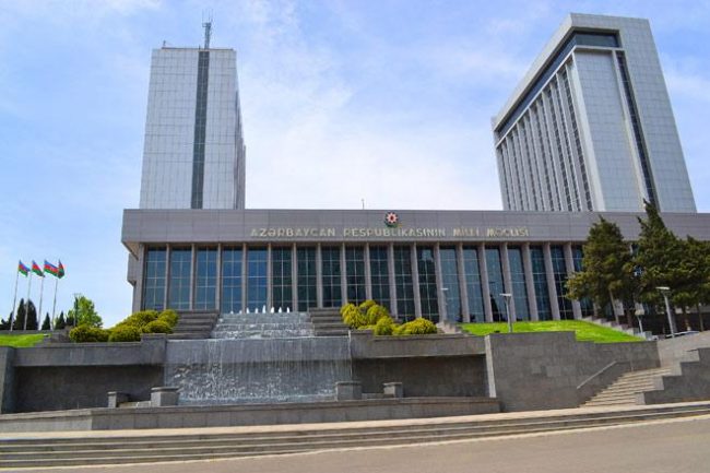 “Bu sənəd vətəndaşların yüksək pensiya almasına səbəb olacaq” - AÇIQLAMA