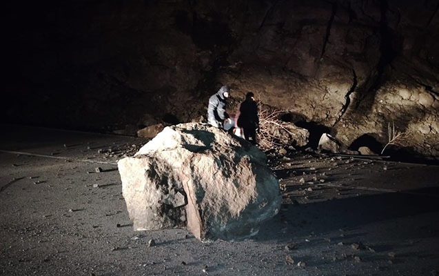 Güclü yağış Batabat yolunda qaya uçqununa səbəb oldu - FOTOLAR