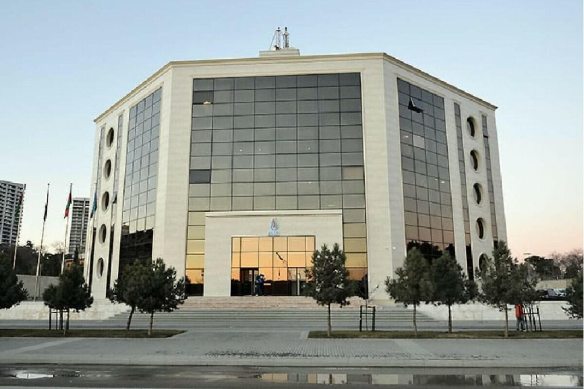 Daha dörd komandaya texniki məğlubiyyət verildi
