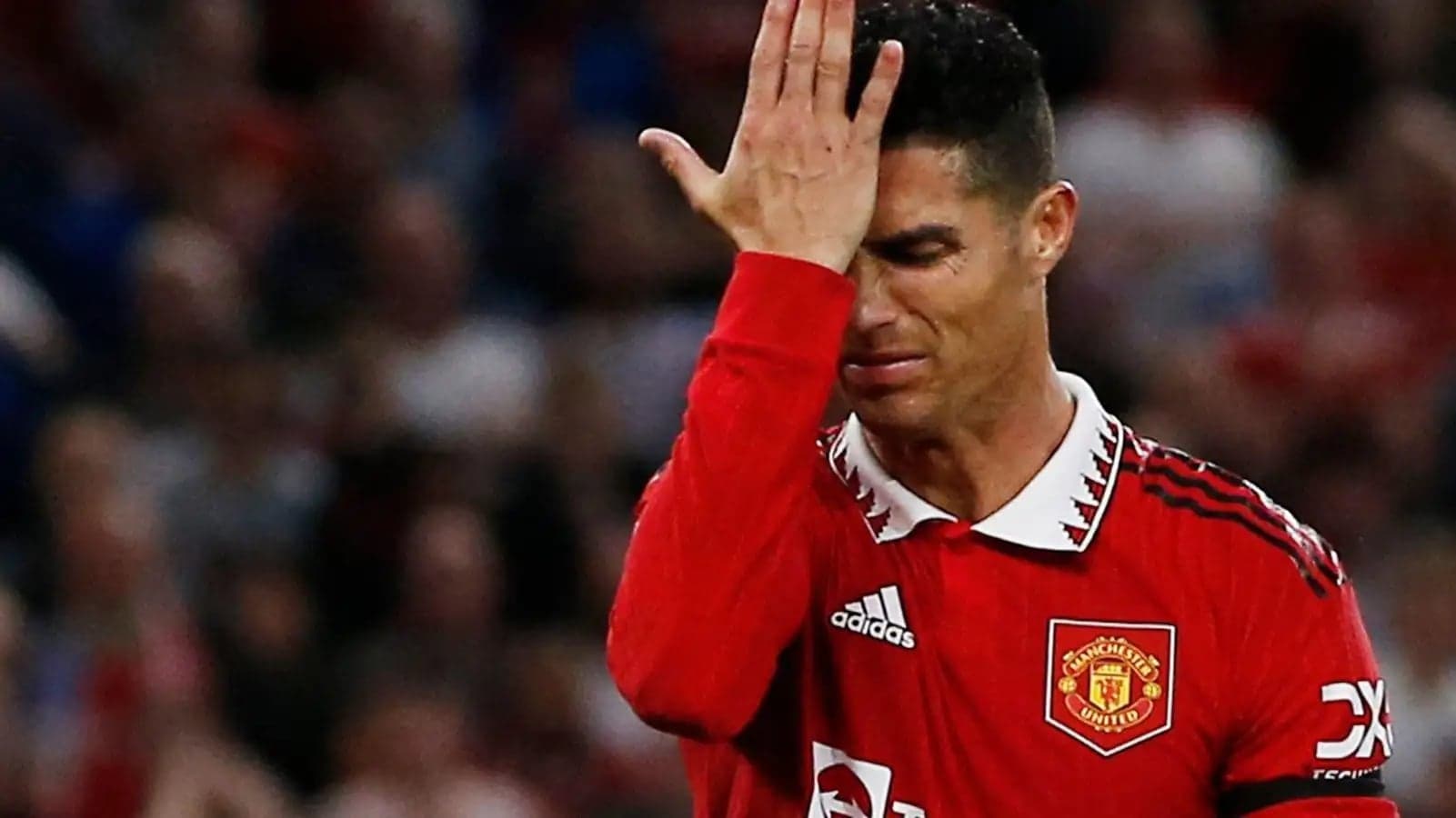 Arsenalın biabırçı məğlubiyyəti: <span style=\"color: #ff0000;\">\"Ronaldo olsaydı...\" </span>