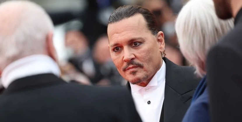 Conni Depp İtaliyada dörd milyon dollarlıq qala almaq istəyir