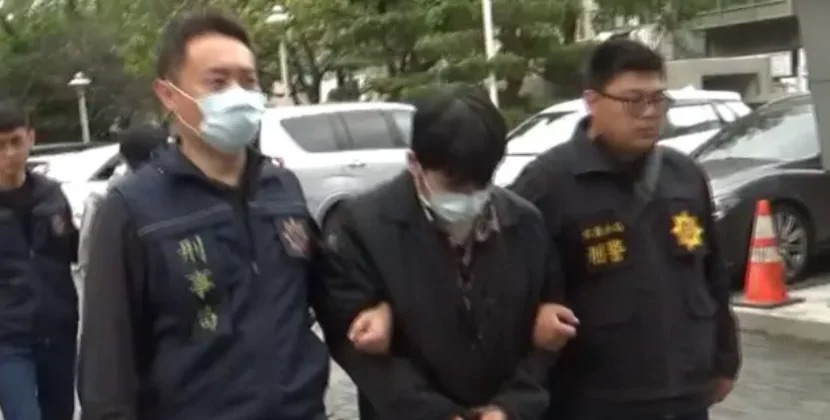 1,3 milyon dollar sığorta almaq üçün ayaqlarını amputasiya etdi