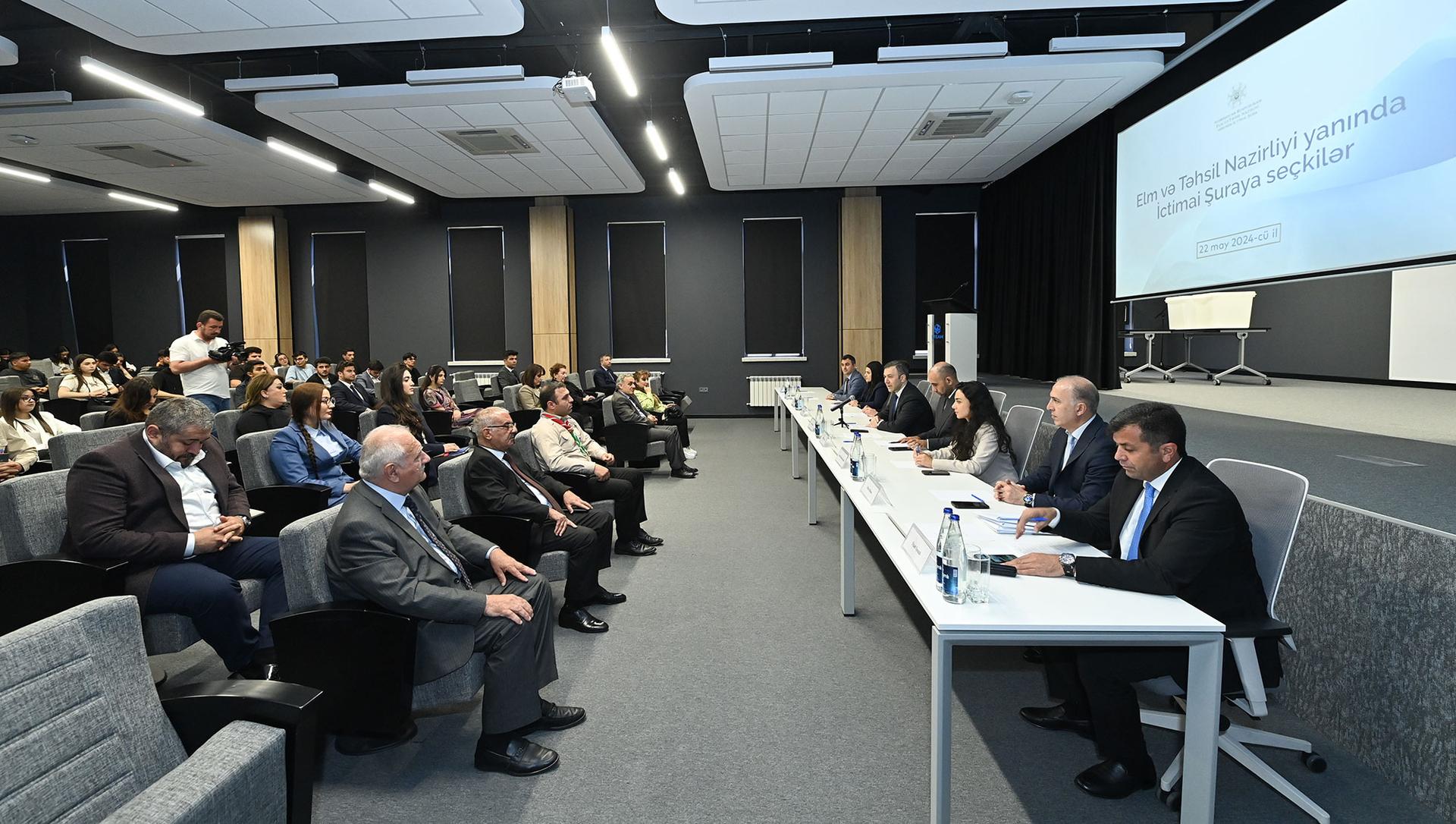 Elm və Təhsil Nazirliyi yanında İctimai Şuranın yeni tərkibi FORMALAŞDI - FOTO