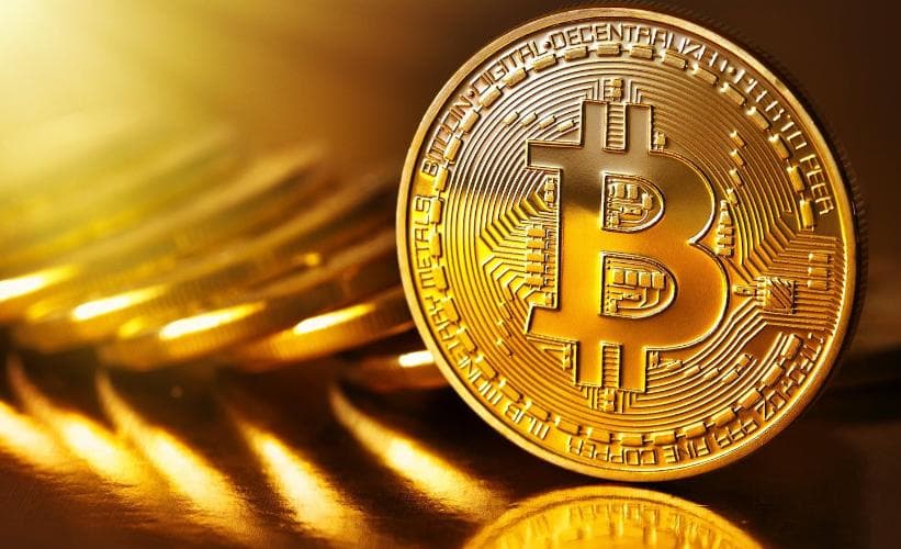 “Bitcoin”in dəyəri <span style=\"color: #ff0000;\"><strong>70 min dolları ötdü</strong></span>