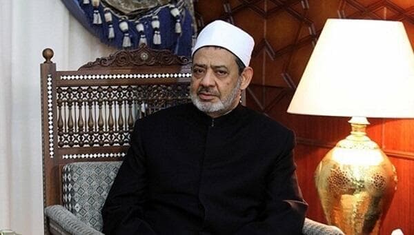 Böyük imam da Bakıya gəlir