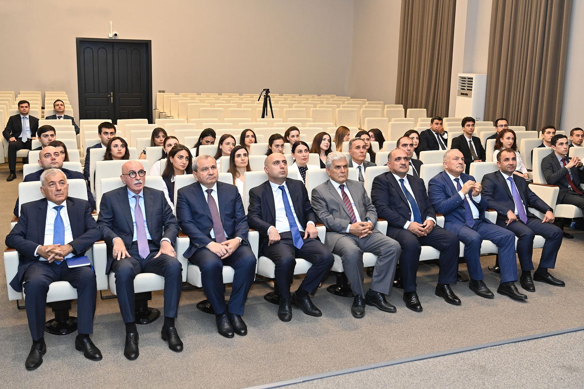 "Maarifçi" tələbə-məzun təcrübə proqramı başa çatıb - FOTOLAR