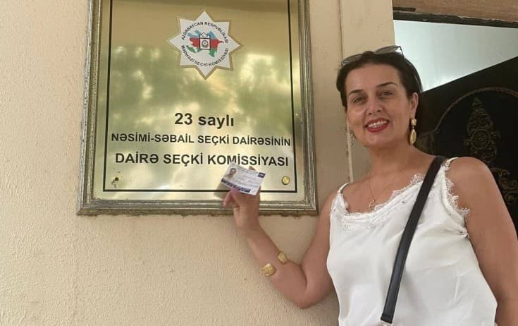 
Elza Seyidcahan deputatlığa namizəd oldu