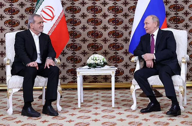 Putinlə Pezeşkian GÖRÜŞDÜ - <span style="color:#ff0000"><b>Nələr müzakirə olundu?</b></span>