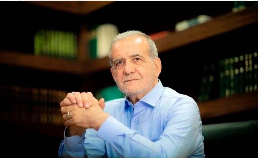 
Pezeşkian səfirliyimizə hücumdan danışdı: <span style="color:#ff0000">&quot;Bu məsələni izləyəcəyik...&quot;</span>