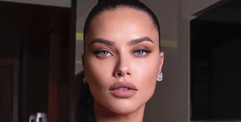 Adriana Lima &ldquo;Victoria&#39;s Secret şousuna <span style="color:#ff0000">qayıdacağına işarə etdi</span>