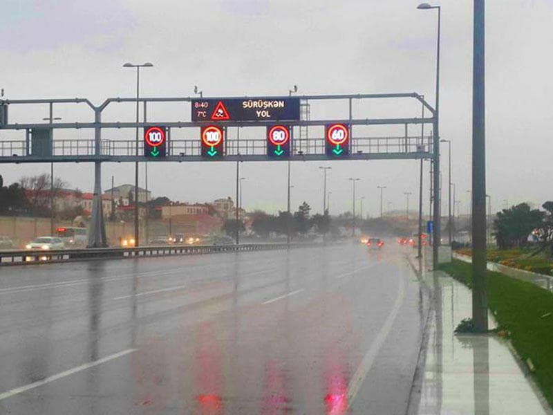 Bu yolda sürət həddi endirildi - <span style="color:#ff0000"><b>Sürücülərin NƏZƏRİNƏ!</b></span>