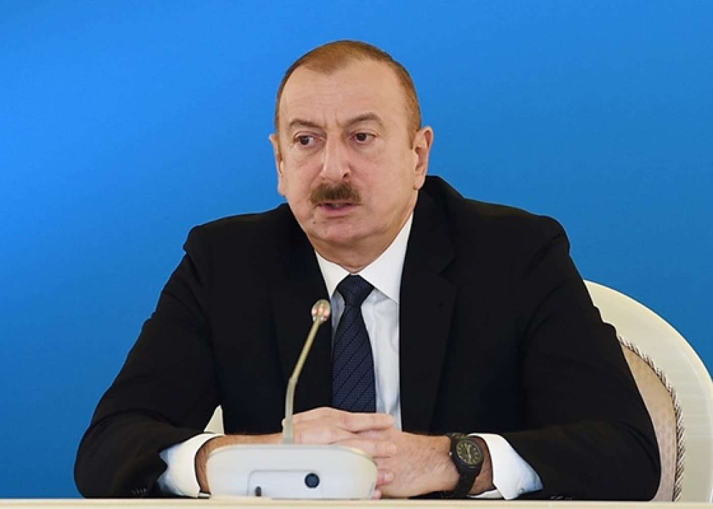 İlham Əliyev Naxçıvana ayrılan vəsaiti <b><span style="color:#ff0000">azaltdı</span></b>
