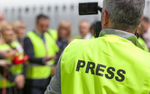 MEDİA jurnalist gəlirlərinin vergidən azad edilməsi layihəsini <span style="color:#ff0000"><b>şərh etdi</b></span>