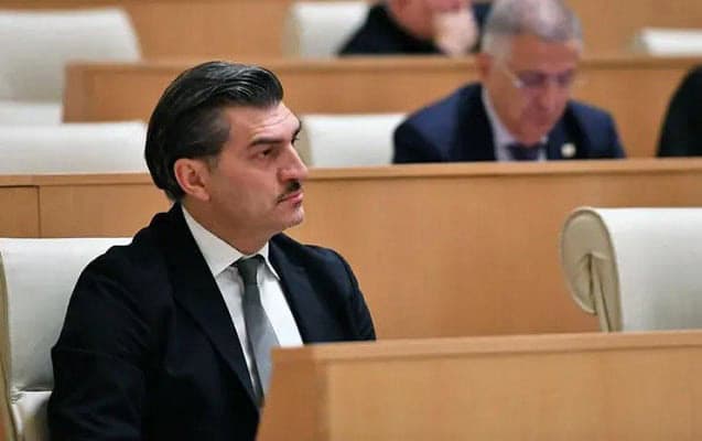 Gürcüstanda hakim partiyanın prezidentliyə namizədi o <span style="color:#ff0000"><b>oldu</b></span>