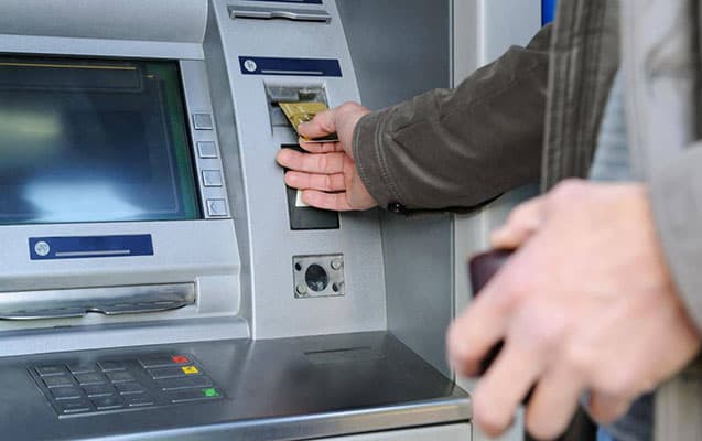 Azərbaycanda nə qədər bankomat var? - <span style="color:#ff0000"><b>STATİSTİKA</b></span>