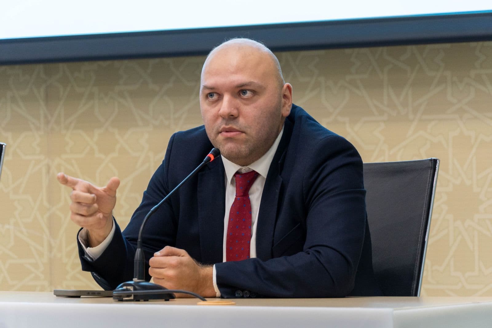 <span style="color:#ff0000">Hacıbəy</span> <span style="color:#ff0000">Heydərli</span>: &ldquo;Gürcüstanda media və QHT-lər Qərbin ruporu rolunu oynayır&rdquo;