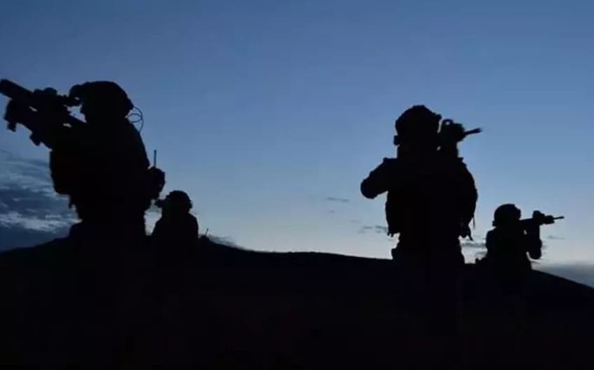 Türkiyə Ordusu Suriyada 7 PKK terrorçusunu <span style="color:#ff0000"><b>öldürdü</b></span>