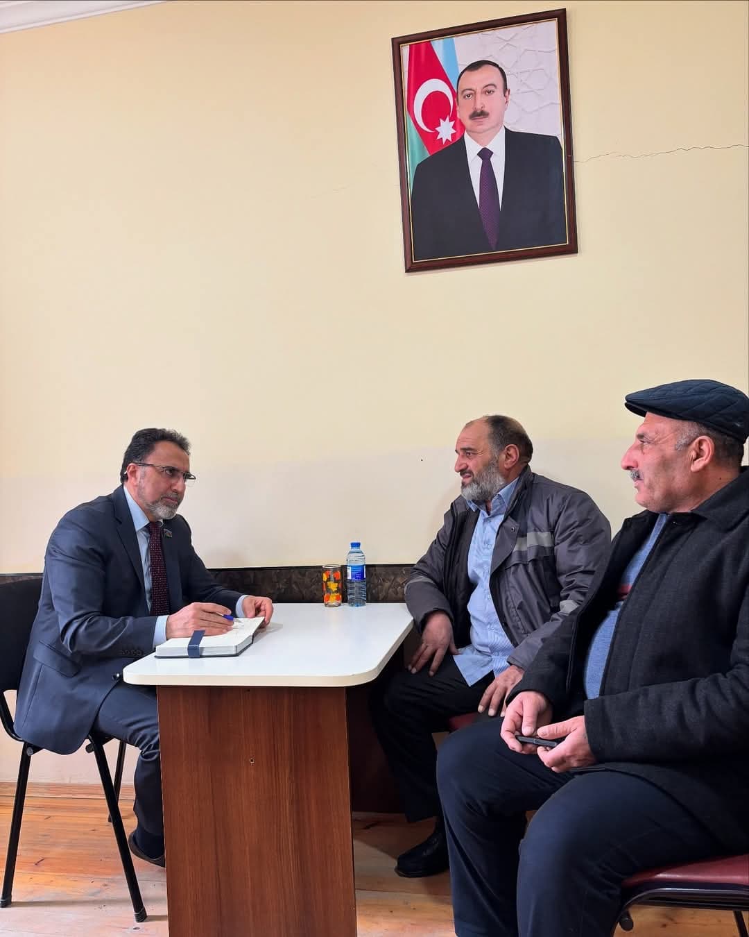 Deputat Zaur Şükürov vətəndaş qəbulu keçirdi - <span style="color:#ff0000">FOTO</span>