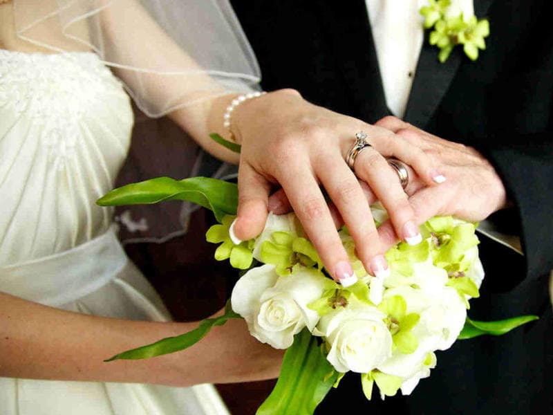 Məşhur müğənni ərə getdi - <span style="color:#ff0000"><b>FOTO</b></span>